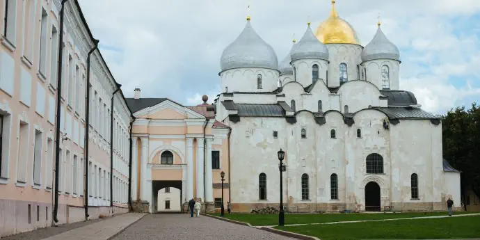 Русская тройка: Новгород – Порхов – Псков