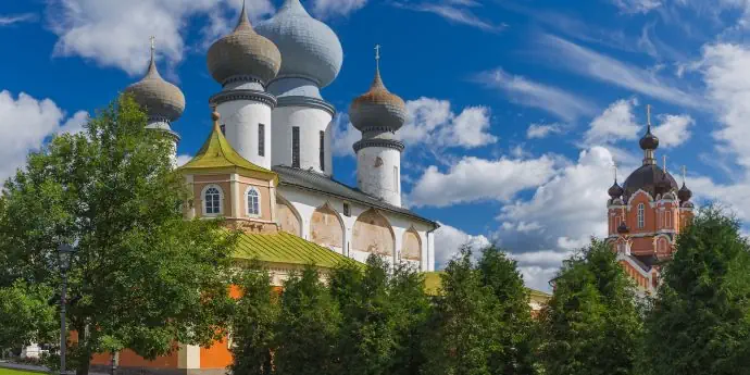 Путешествие по Вологодской земле на автобусе