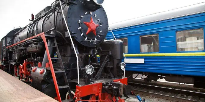 Жемчужина Карелии – путешествие в Рускеала на Ретропоезде (на Ласточке из Петербурга)