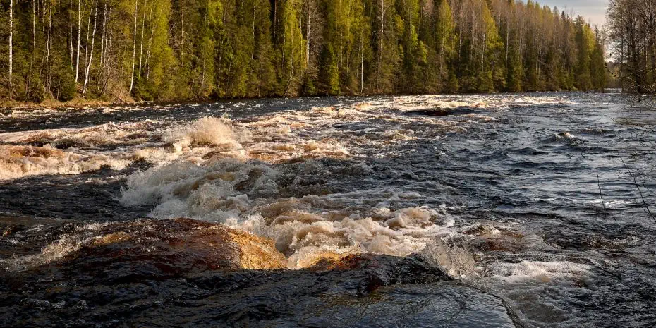Карельские пейзажи на поезде Москва-Сортавала 2:  Рускеала, водопады, Шхеры